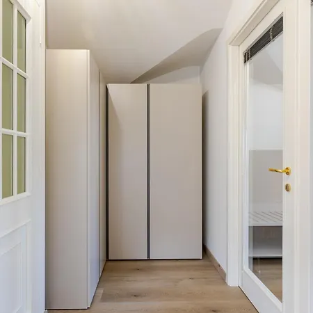 Guggiate - Seta Apartamento