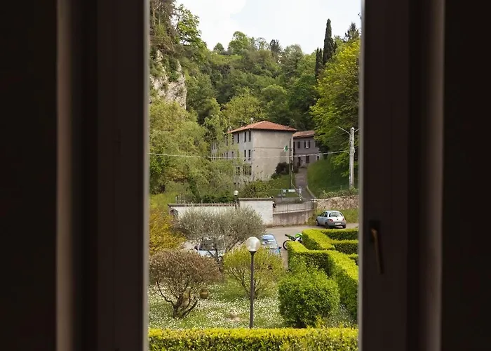 Guggiate - Seta 公寓