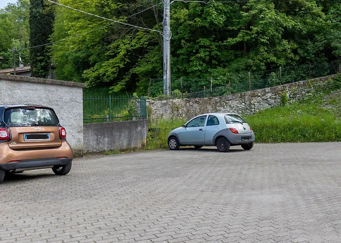 Guggiate - Seta 公寓