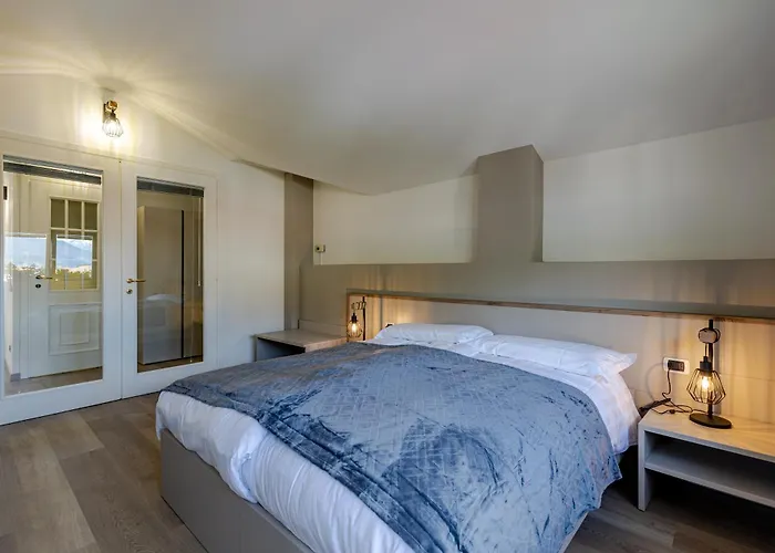 Guggiate - Seta * 贝拉焦